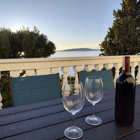 Apartments With Sea View Drvenik Makarska Riviera מראה חיצוני תמונה